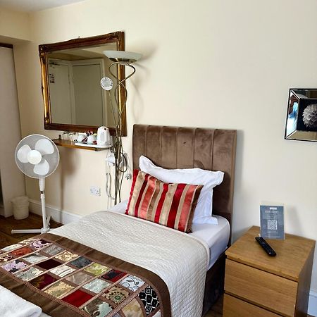 Abc Hyde Park Hotel Лондон Экстерьер фото