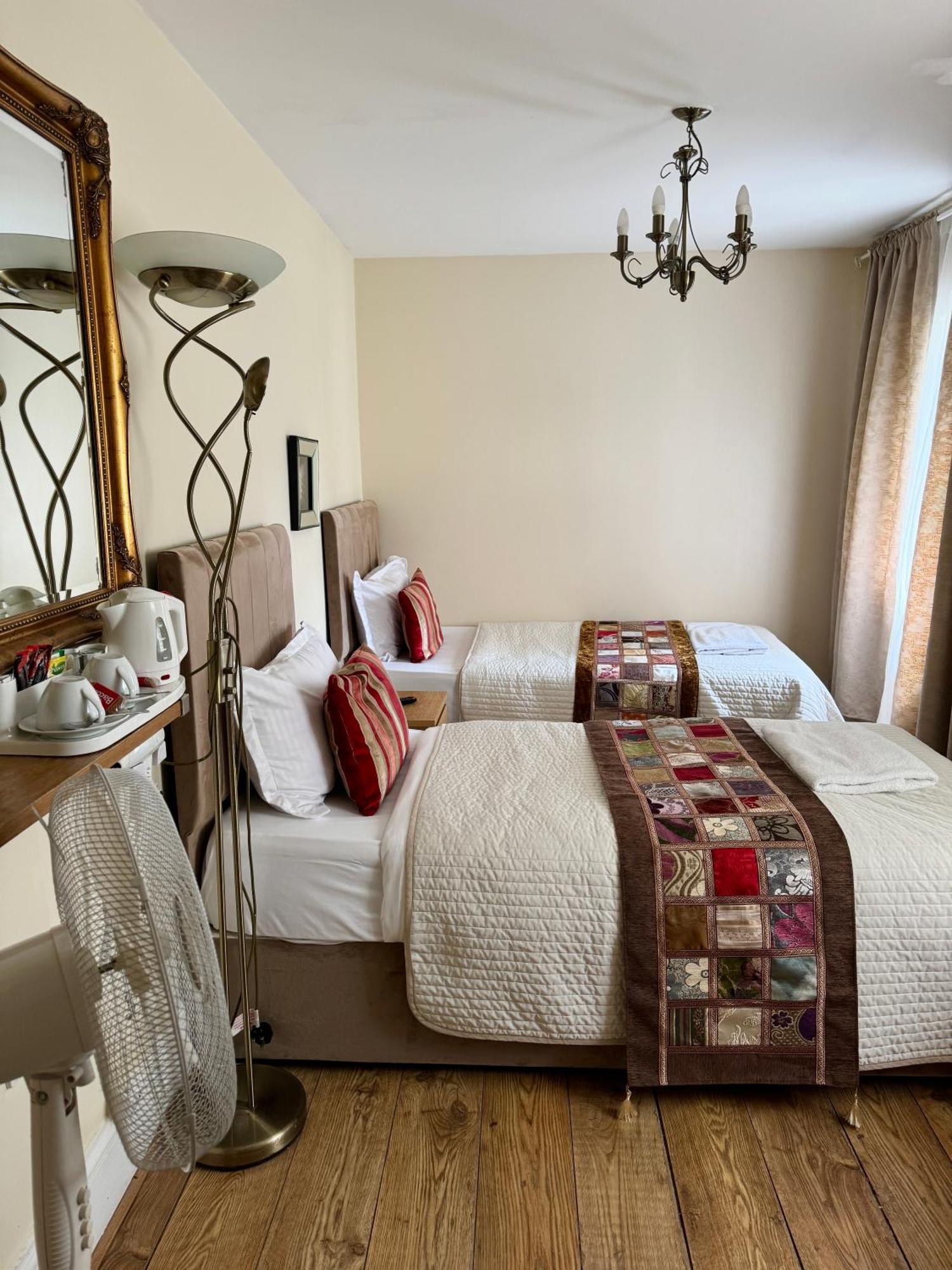 Abc Hyde Park Hotel Лондон Экстерьер фото